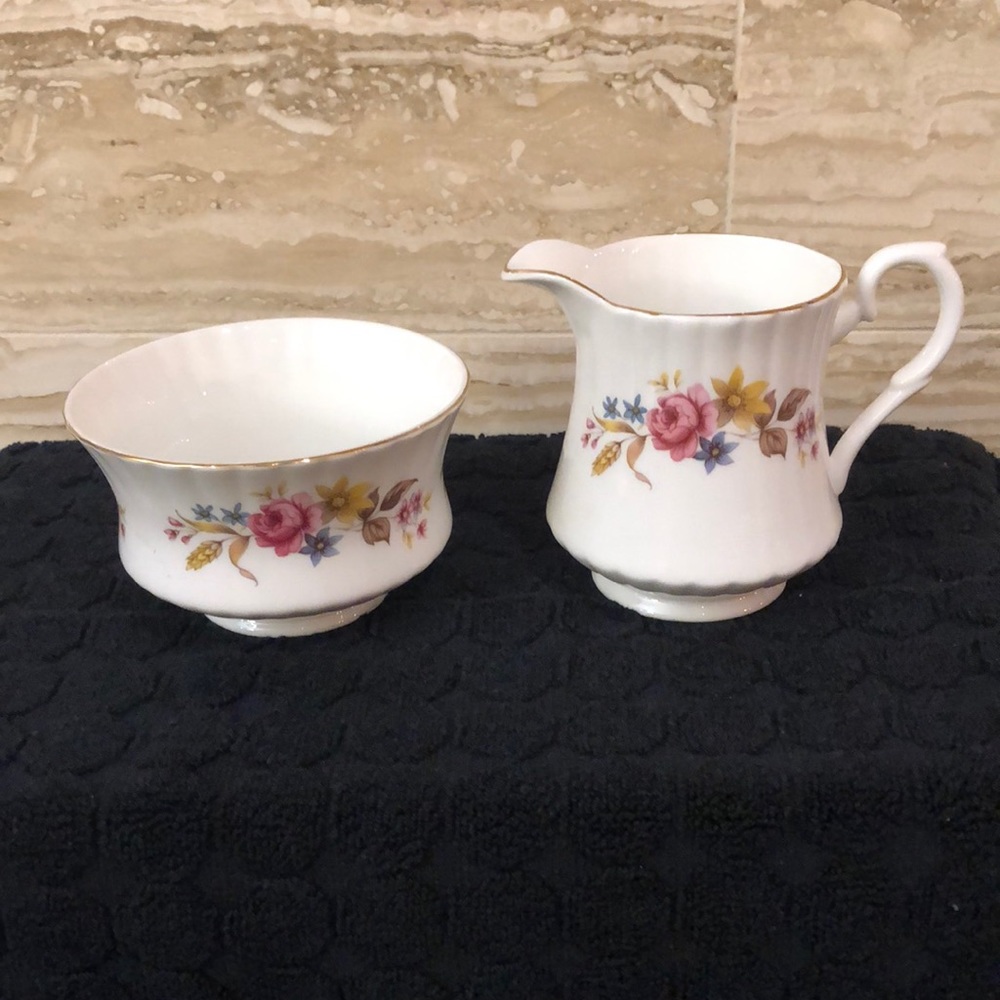 Royal Stafford- Sugar & Creamer Set